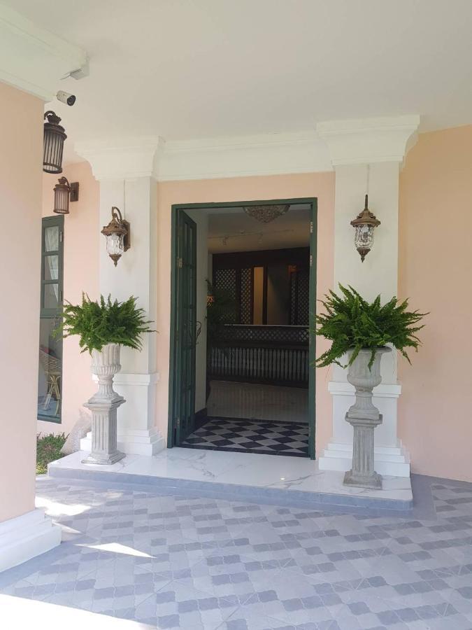 Hotel Rosy Чиангмай Экстерьер фото